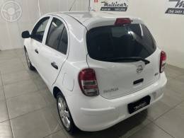 NISSAN - MARCH 1.0 S 16V FLEX 4P MANUAL - 2012/2013 - BRANCA - R$ 36.900,00