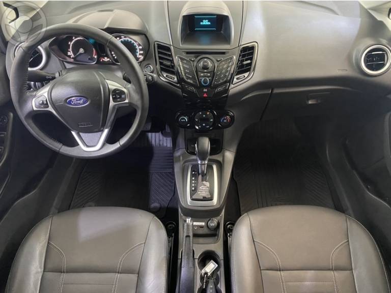 FORD - FIESTA 1.6 TITANIUM HATCH 16V FLEX 4P AUTOMÁTICO - 2015/2016 - BRANCA - R$ 55.900,00