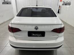 VOLKSWAGEN - VIRTUS 1.0 200 TSI COMFORTLINE AUTOMÁTICO - 2021/2022 - BRANCA - R$ 88.900,00
