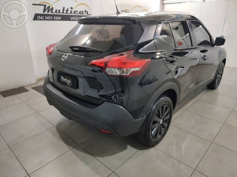 NISSAN - KICKS 1.6 S DIRECT 16V FLEX 4P AUTOMÁTICO - 2019/2020 - PRETA - R$ 82.500,00