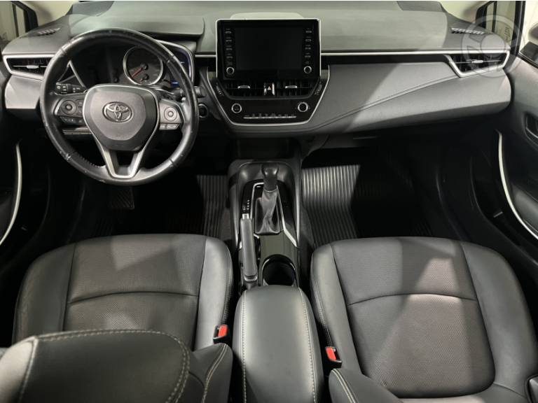 TOYOTA - COROLLA 2.0 XEI 16V FLEX 4P AUTOMÁTICO - 2020/2020 - BRANCA - R$ 119.900,00