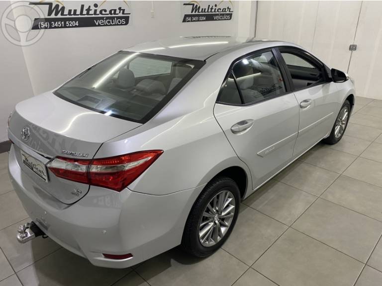 TOYOTA - COROLLA 2.0 XEI 16V FLEX 4P AUTOMÁTICO - 2016/2017 - PRATA - R$ 91.900,00