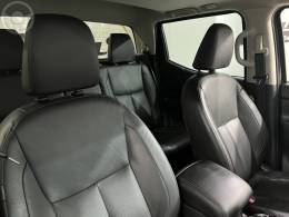 NISSAN - FRONTIER 2.3 LE 4X4 CD BI TURBO DIESEL 4P AUTOMÁTICO - 2019/2019 - CINZA - R$ 149.900,00