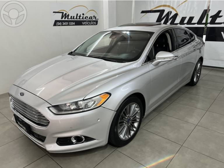 FORD - FUSION 2.0 TITANIUM AWD 16V 4P AUTOMÁTICO - 2013/2013 - PRATA - R$ 77.000,00