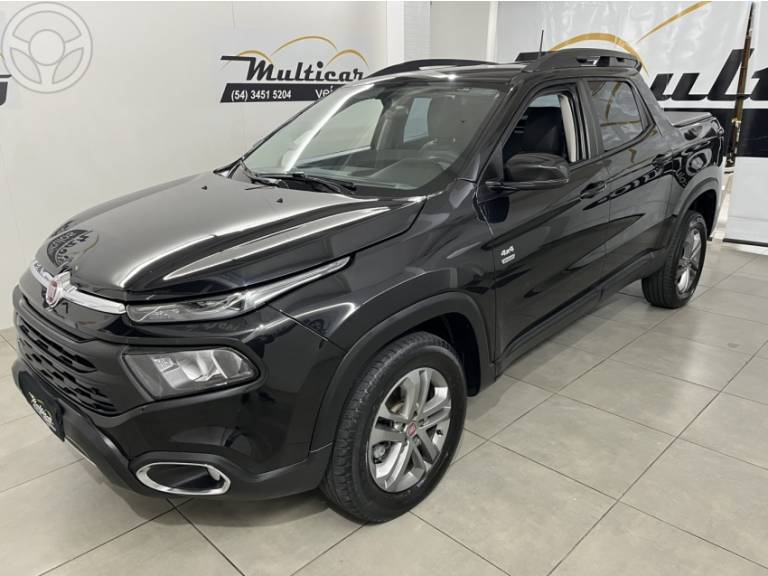 FIAT - TORO 2.0 16V TURBO DIESEL FREEDOM 4WD AT9 AUTOMÁTICO - 2020/2020 - PRETA - R$ 114.000,00
