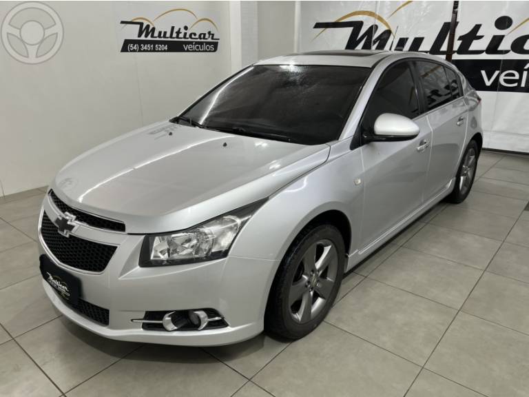 CHEVROLET - CRUZE 1.8 LTZ SPORT6 16V FLEX 4P AUTOMÁTICO - 2014/2014 - PRATA - R$ 68.900,00
