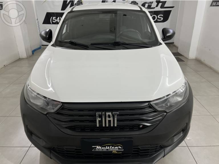 FIAT - STRADA 1.4 ENDURANCE CS PLUS 8V FLEX 2P MANUAL - 2021/2022 - BRANCA - R$ 74.900,00