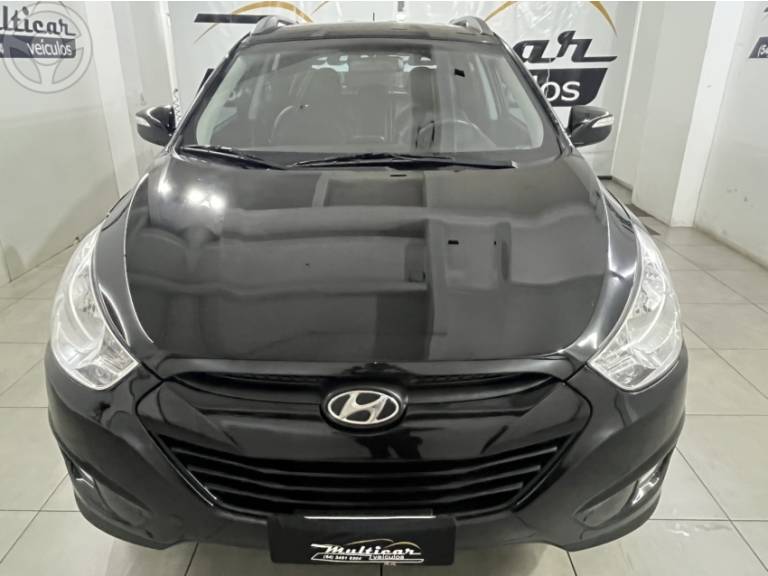 HYUNDAI - IX35 2.0 MPFI GLS 4X2 16V 4P AUTOMÁTICO - 2011/2012 - PRETA - R$ 67.900,00