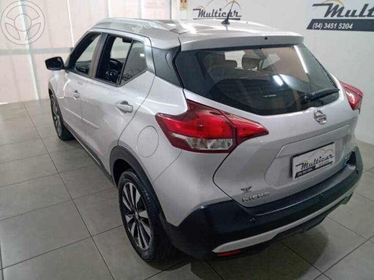 NISSAN - KICKS 1.6 16V FLEX SV 4P XTRONIC - 2019/2020 - PRATA - R$ 87.900,00