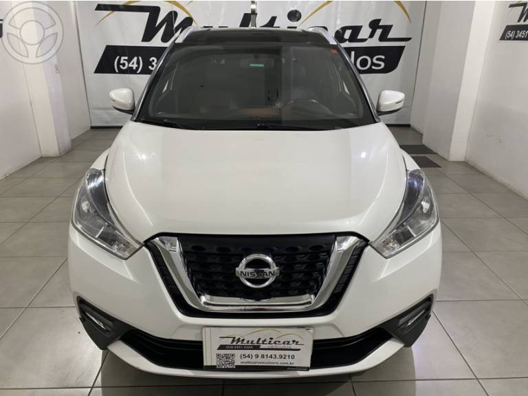 NISSAN - KICKS 1.6 16V FLEX SV 4P XTRONIC - 2018/2018 - BRANCA - R$ 83.000,00