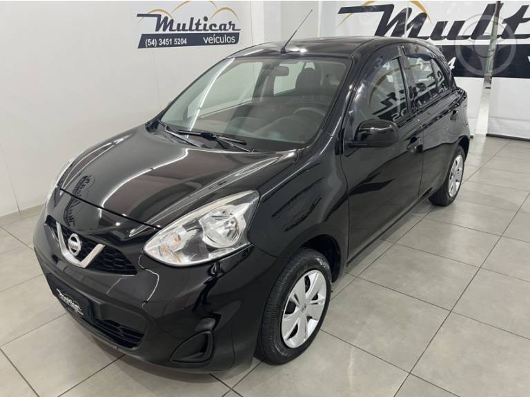 NISSAN - MARCH 1.6 S 16V FLEX 4P MANUAL - 2014/2015 - PRETA - R$ 42.900,00