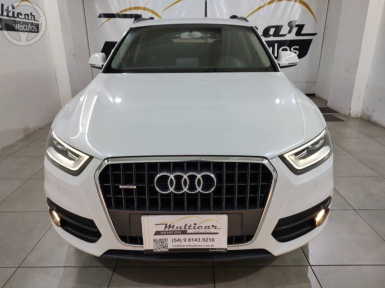 AUDI - Q3 - 2012/2013 - BRANCA - R$ 89.900,00