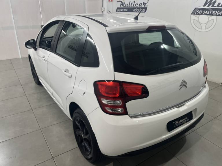 CITROËN - C3 1.5 TENDANCE 8V FLEX 4P MANUAL - 2014/2015 - BRANCA - R$ 43.500,00