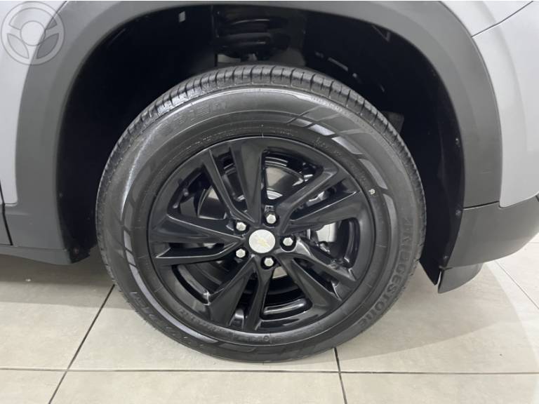 CHEVROLET - TRACKER 1.0 12V LT TURBO FLEX 4P AUTOMÁTICO - 2021/2021 - CINZA - R$ 92.500,00
