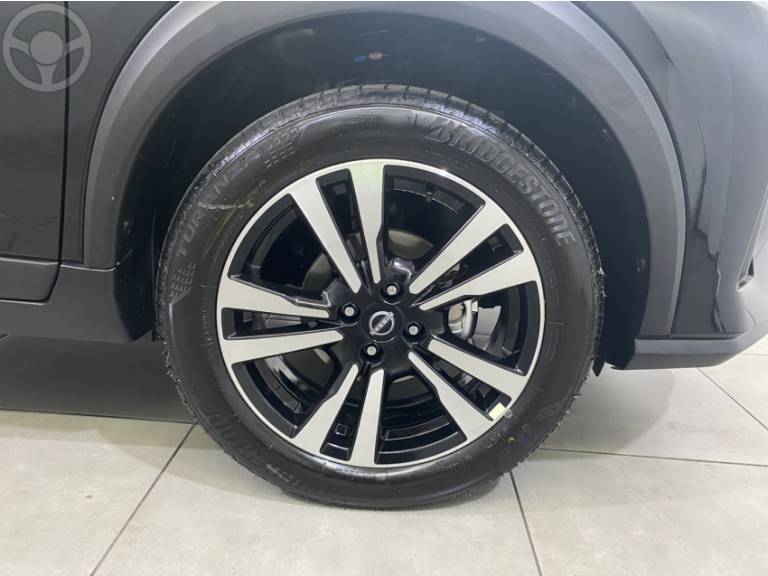 NISSAN - KICKS 1.6 ADVANCE 16V FLEX 4P AUTOMÁTICO - 2024/2024 - PRETA - R$ 131.900,00