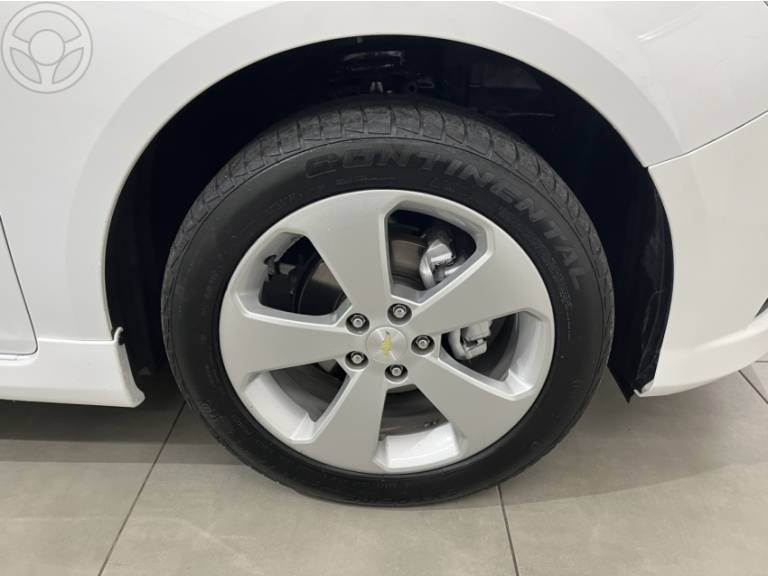 CHEVROLET - CRUZE 1.8 LT SPORT6 16V FLEX 4P AUTOMÁTICO - 2013/2013 - BRANCA - R$ 59.900,00