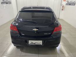 CHEVROLET - ONIX 1.4 MPFI LTZ 8V FLEX 4P MANUAL - 2015/2015 - PRETA - R$ 51.900,00