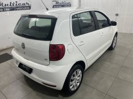 VOLKSWAGEN - FOX 1.6 MI 8V FLEX 4P MANUAL - 2013/2013 - BRANCA - R$ 40.500,00