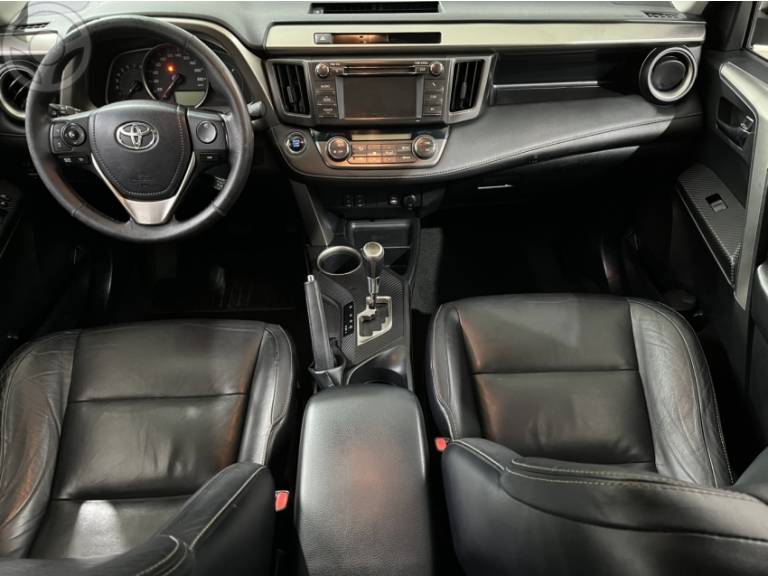 TOYOTA - RAV4 2.5 4X4 16V 4P AUTOMÁTICO - 2013/2013 - BRANCA - R$ 85.900,00