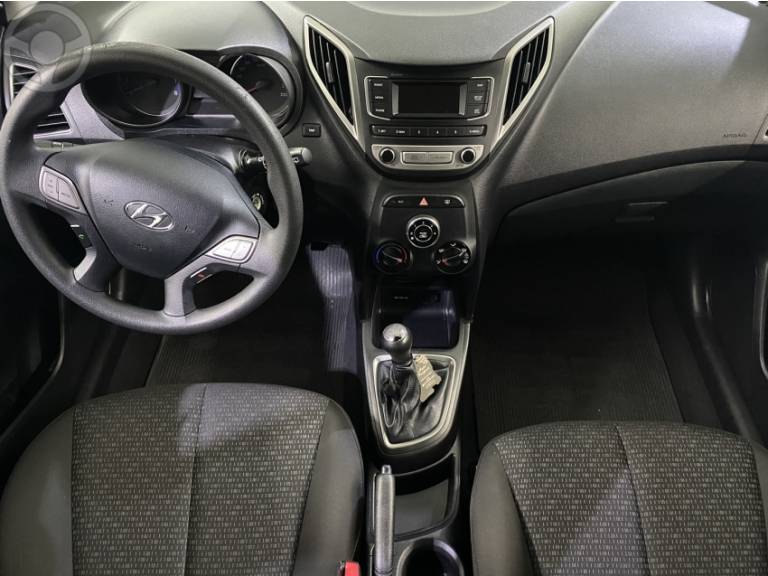 HYUNDAI - HB20 1.0 COMFORT PLUS 12V FLEX 4P MANUAL - 2016/2017 - PRETA - R$ 51.900,00