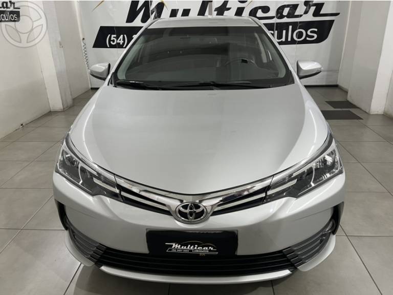 TOYOTA - COROLLA 2.0 XEI 16V FLEX 4P AUTOMÁTICO - 2019/2019 - PRATA - R$ 108.900,00