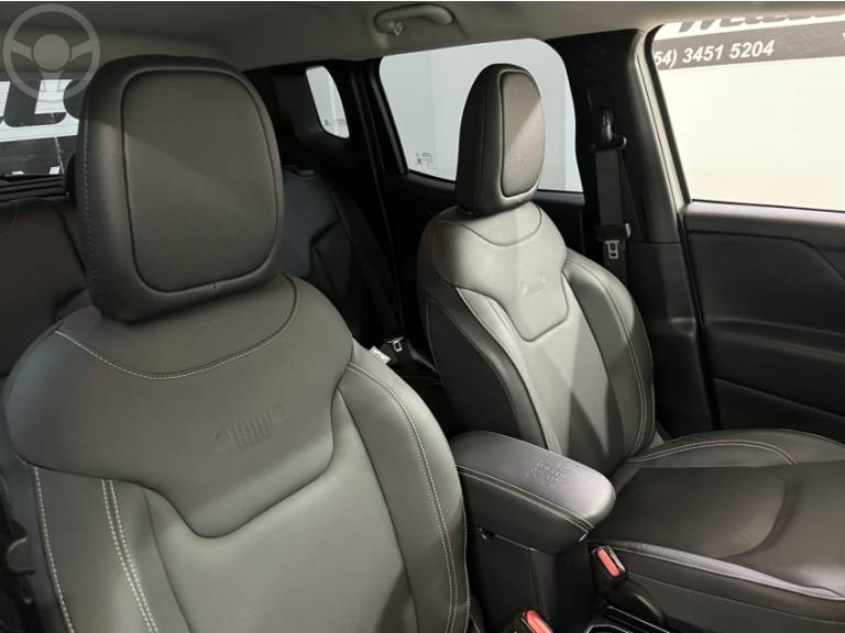 JEEP - RENEGADE 1.3 LONGITUDE T270 16V TURBO FLEX 4P AUTOMÁTICO - 2024/2025 - BRANCA - R$ 136.500,00
