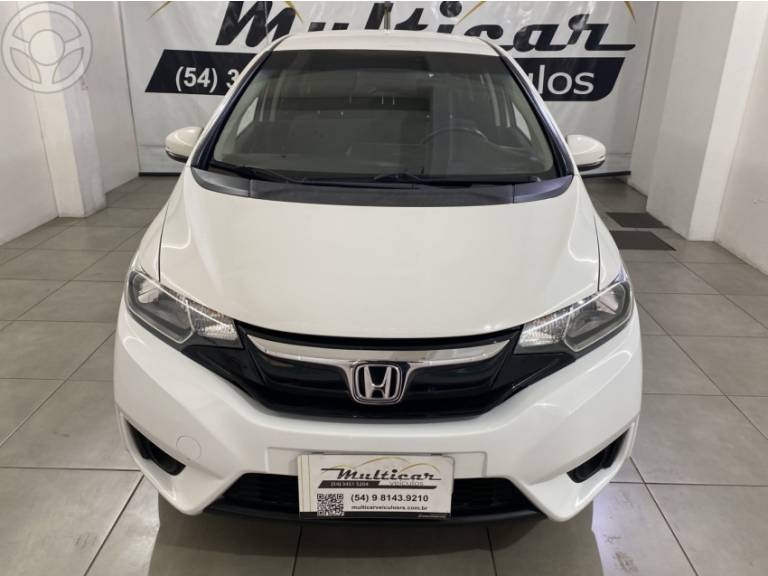 HONDA - FIT 1.5 EX 16V FLEX 4P AUTOMÁTICO - 2015/2016 - BRANCA - R$ 68.900,00