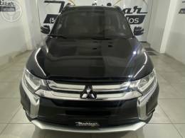 MITSUBISHI - OUTLANDER 2.2 4X4 16V DIESEL 4P AUTOMÁTICO - 2016/2016 - PRETA - R$ 117.900,00