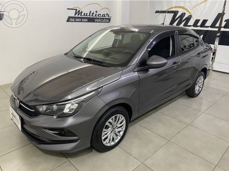 FIAT - CRONOS 1.8 E.TORQ FLEX PRECISION AT6 - 2020/2020 - CINZA - R$ 72.900,00