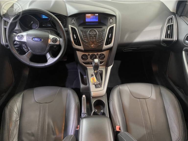 FORD - FOCUS 2.0 SE HATCH 16V FLEX 4P AUTO - 2013/2014 - CINZA - R$ 54.500,00