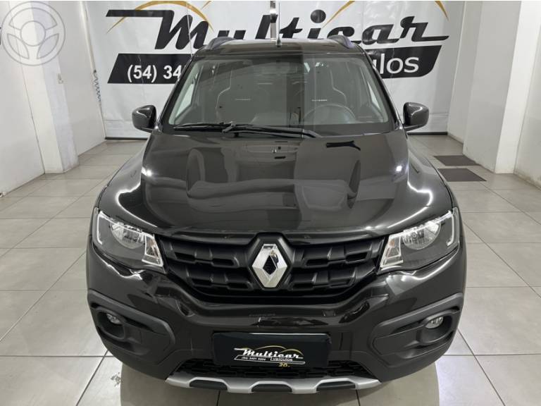 RENAULT - KWID 1.0 12V OUTSIDER FLEX 4P MANUAL - 2021/2022 - PRETA - R$ 52.500,00