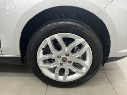 FIAT - GRAND SIENA 1.6 MPI ESSENCE 16V FLEX 4P AUTOMATIZADO - 2015/2015 - PRATA - R$ 41.000,00