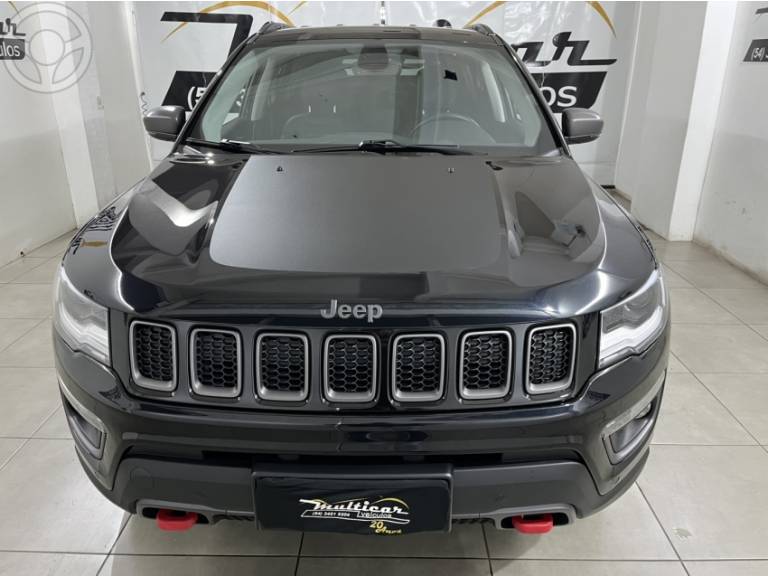 JEEP - COMPASS 2.0 16V DIESEL TRAILHAWK 4X4 AUTOMÁTICO - 2021/2021 - PRETA - R$ 128.900,00