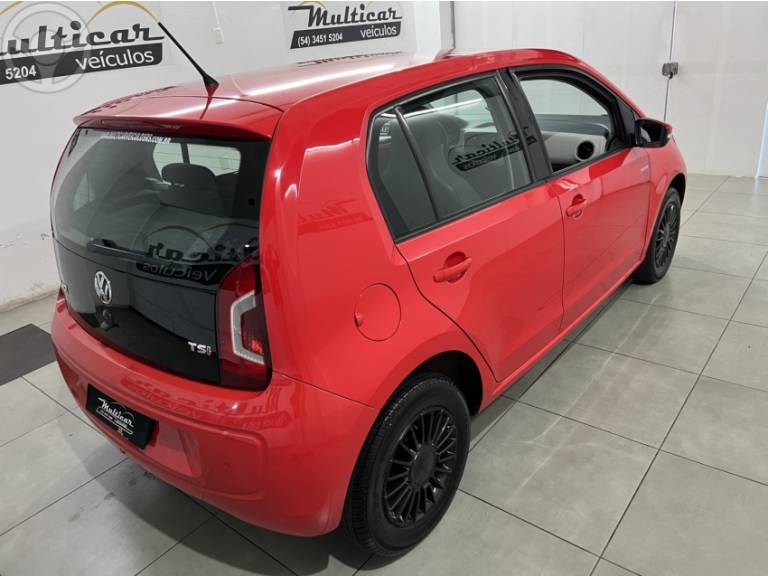 VOLKSWAGEN - UP 1.0 MPI MOVE UP 12V FLEX 4P MANUAL - 2016/2017 - VERMELHA - R$ 54.500,00