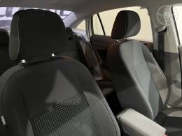 VOLKSWAGEN - VIRTUS 1.0 200 TSI COMFORTLINE AUTOMÁTICO - 2021/2022 - BRANCA - R$ 88.900,00