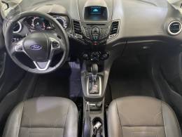 FORD - FIESTA 1.6 TITANIUM HATCH 16V FLEX 4P AUTOMÁTICO - 2015/2016 - BRANCA - R$ 55.900,00