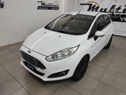 FORD - FIESTA 1.6 TITANIUM PLUS HATCH 16V FLEX 4P AUTOMÁTICO - 2016/2016 - BRANCA - R$ 55.900,00