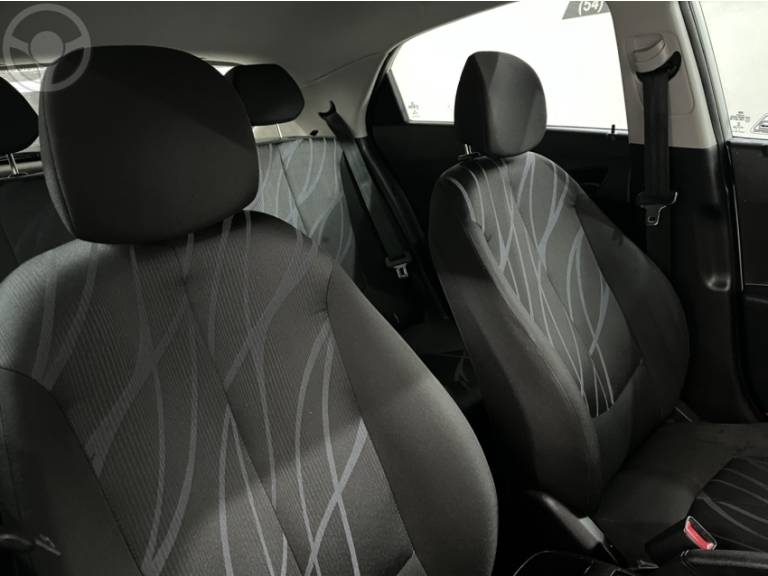 HYUNDAI - HB20 1.0 COMFORT PLUS 12V FLEX 4P MANUAL - 2015/2015 - PRATA - R$ 47.900,00