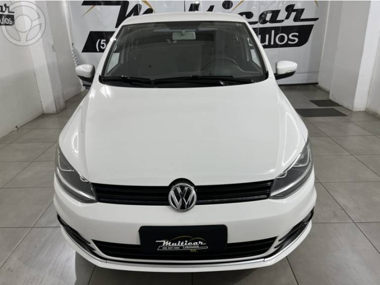 VOLKSWAGEN - FOX 1.6 MSI COMFORTLINE 8V FLEX 4P MANUAL - 2015/2015 - BRANCA - R$ 49.900,00