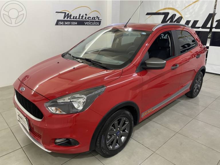 FORD - KA 1.0 TRAIL 12V FLEX 4P MANUAL - 2017/2018 - VERMELHA - R$ 47.900,00