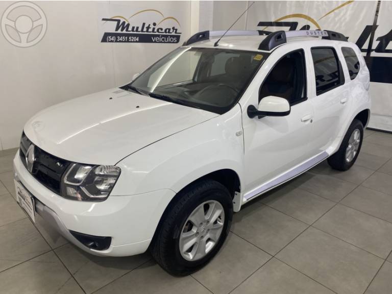 RENAULT - DUSTER 2.0 DYNAMIQUE 4X2 16V FLEX 4P AUTOMÁTICO - 2016/2016 - BRANCA - R$ 61.900,00