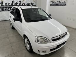 CHEVROLET - CORSA 1.4 MPFI MAXX 8V FLEX 4P MANUAL - 2011/2012 - BRANCA - R$ 34.900,00