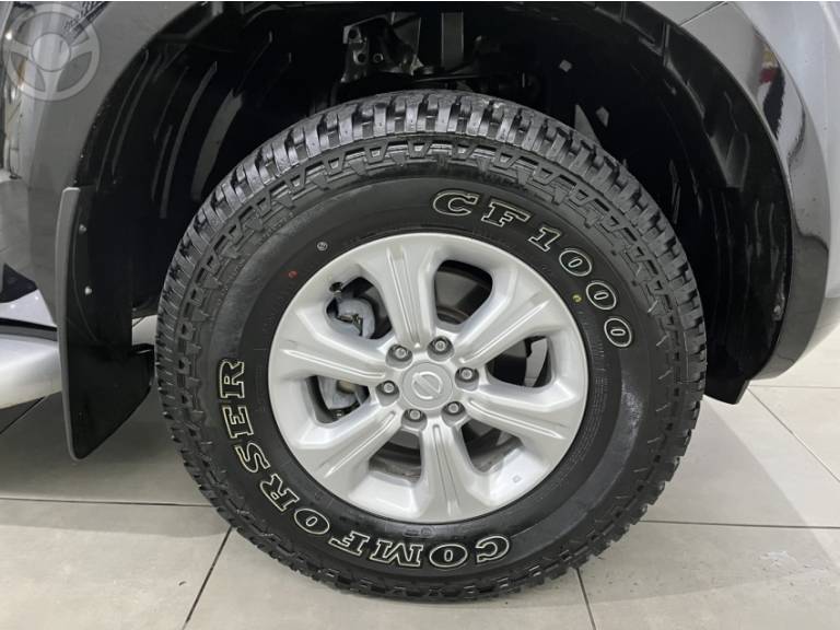 NISSAN - FRONTIER 2.3 LE 4X4 CD BI TURBO DIESEL 4P AUTOMÁTICO - 2018/2018 - PRETA - R$ 135.500,00