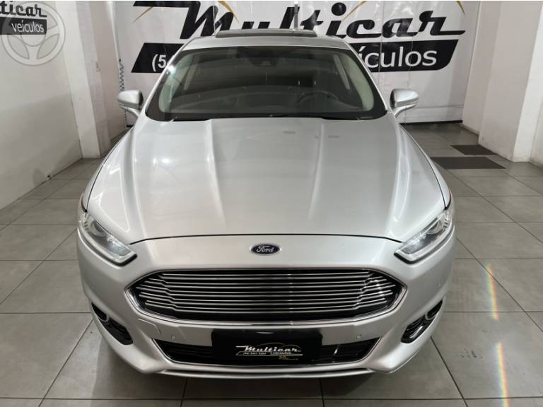 FORD - FUSION 2.0 TITANIUM AWD 16V 4P AUTOMÁTICO - 2013/2013 - PRATA - R$ 77.000,00