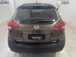 NISSAN - KICKS 1.6 16V FLEX S XTRONIC 4P AUTOMÁTICO - 2018/2018 - MARROM - R$ 78.900,00