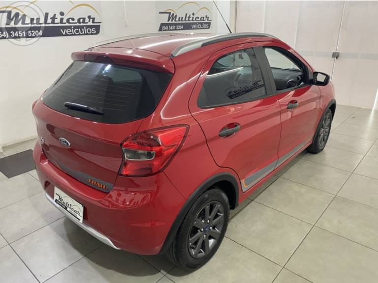 FORD - KA 1.0 TRAIL 12V FLEX 4P MANUAL - 2017/2018 - VERMELHA - R$ 47.900,00