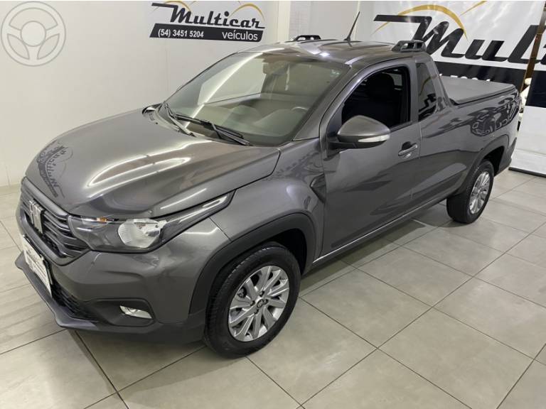 FIAT - STRADA 1.3 FREEDOM PLUS CS 8V FLEX 2P MANUAL - 2021/2022 - CINZA - R$ 85.900,00