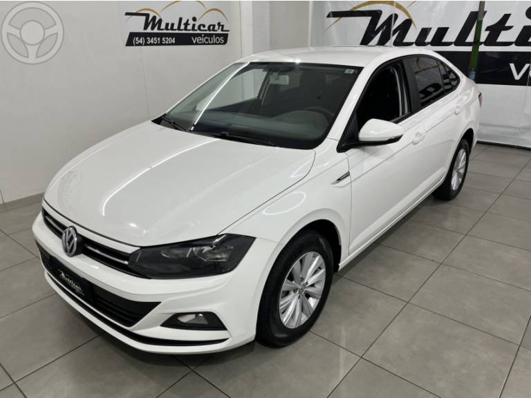 VOLKSWAGEN - VIRTUS 1.0 200 TSI COMFORTLINE AUTOMÁTICO - 2021/2022 - BRANCA - R$ 88.900,00