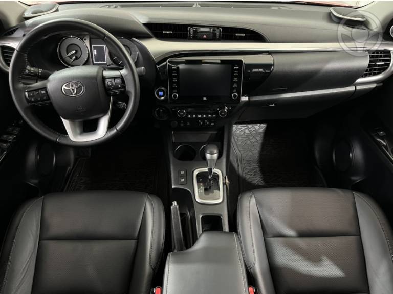 TOYOTA - HILUX 2.8 SRX 4X4 CD 16V DIESEL 4P AUTOMÁTICO - 2020/2021 - VERMELHA - R$ 239.900,00