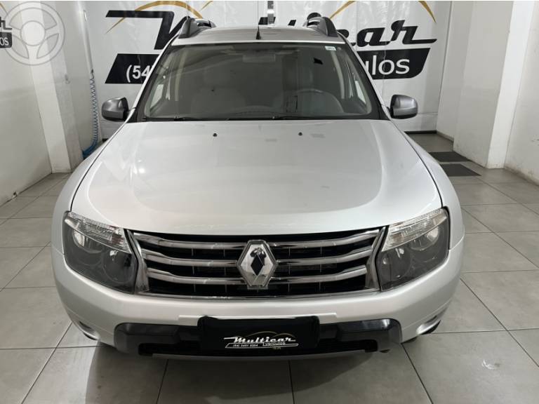 RENAULT - DUSTER 2.0 TECH ROAD 4X2 16V FLEX 4P MANUAL - 2013/2014 - PRATA - R$ 52.900,00